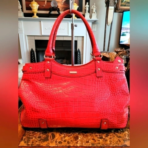 kate spade Handbags - Kate Spade croc embossed leather bag